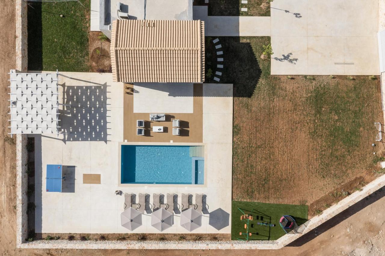 Evaero Villas I, Ii, Iii, IV - An Ever-So Inviting Escape, By Thinkvilla Сфакакі Екстер'єр фото